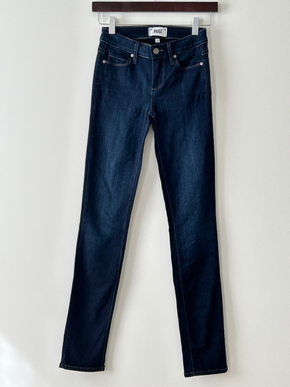 Paige Skyline Skinny Jeans Size 23